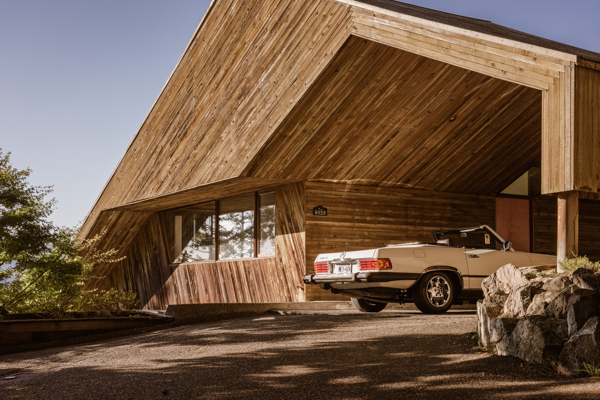 © West Coast Modern