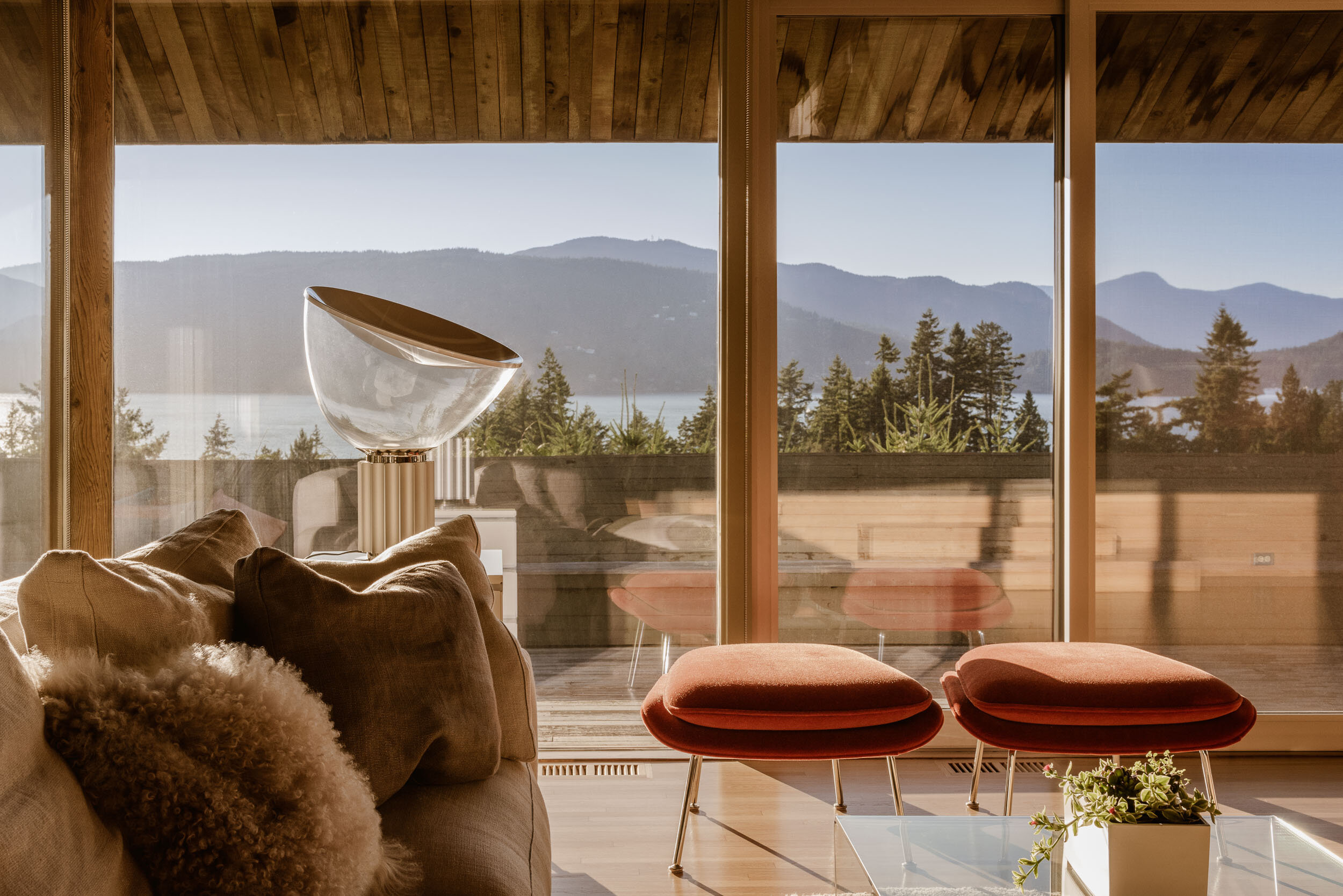 © West Coast Modern